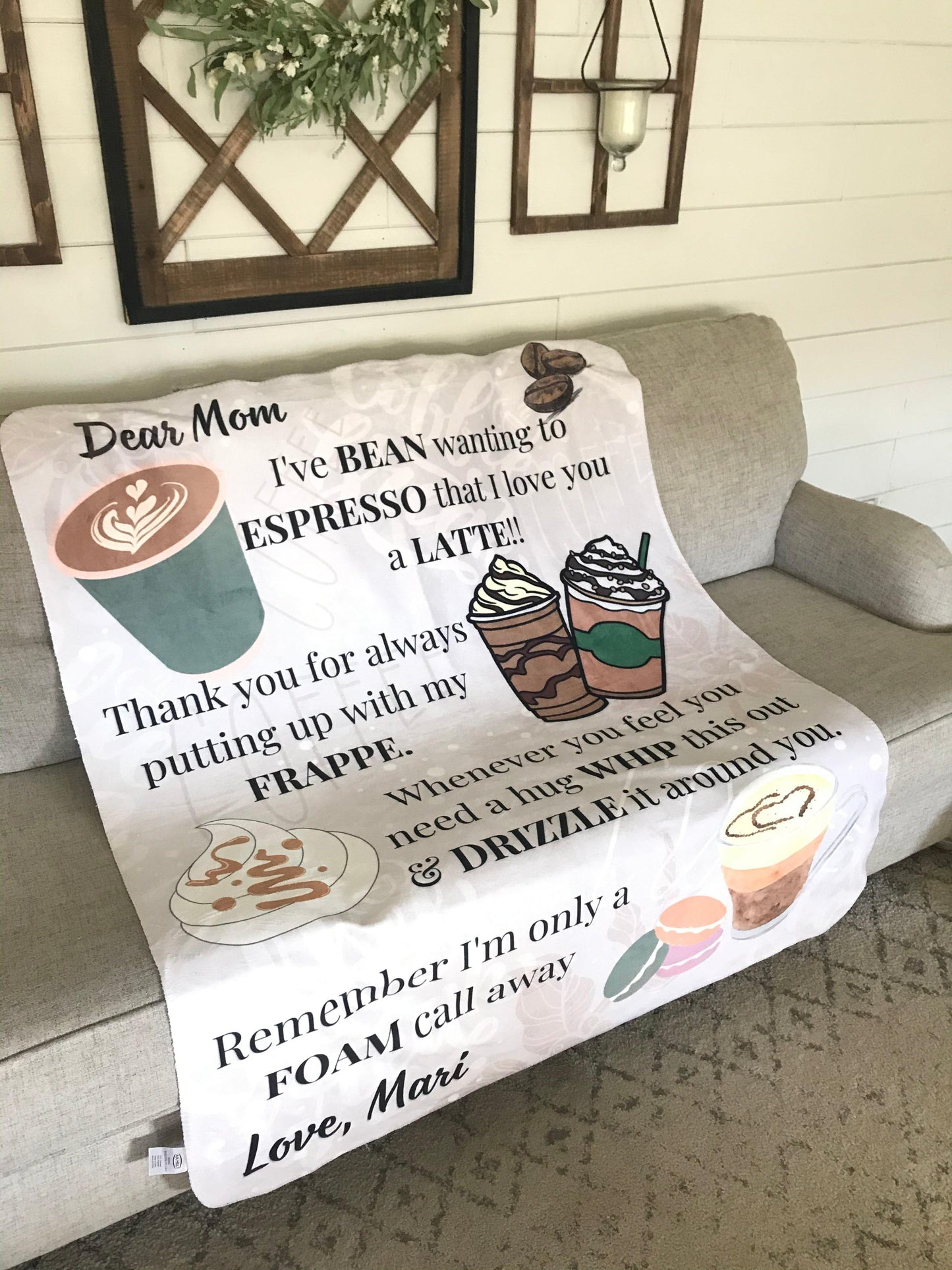 Mom Coffee Lovers Personalized Blanket - iheartgiftcart